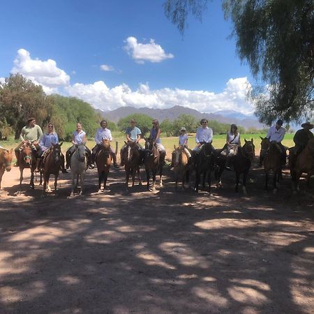 Estancia Banda Grande - Horse & Hiking Safaris Молинос Экстерьер фото