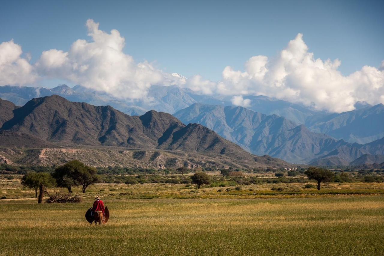 Estancia Banda Grande - Horse & Hiking Safaris Молинос Экстерьер фото
