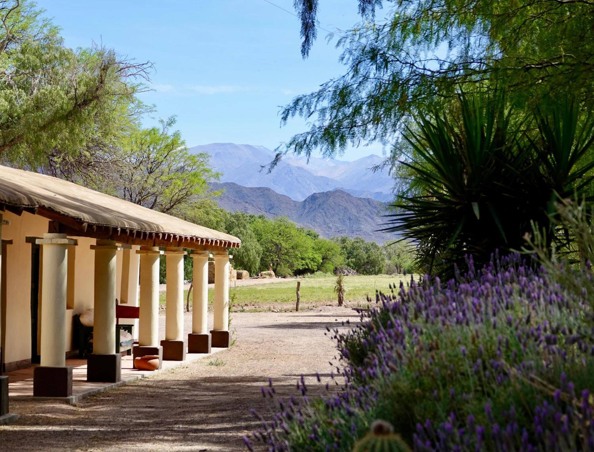 Estancia Banda Grande - Horse & Hiking Safaris Молинос Экстерьер фото